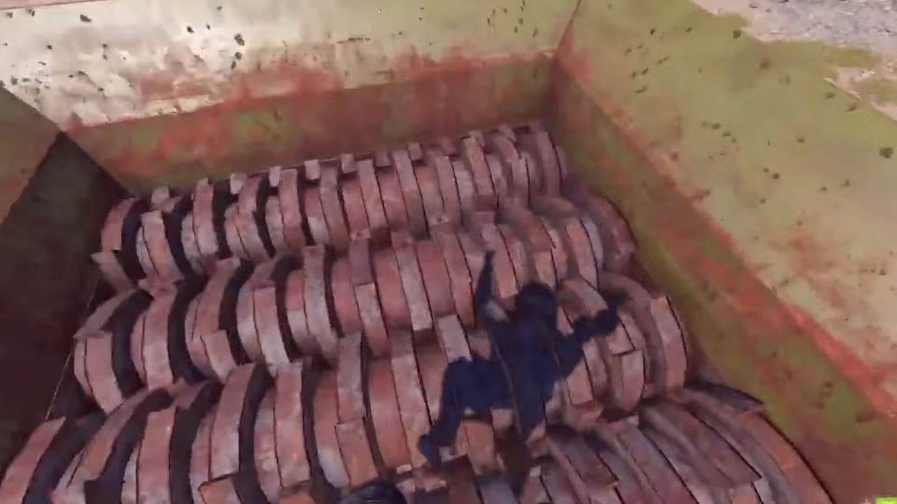 نصب الخردة التذكاري